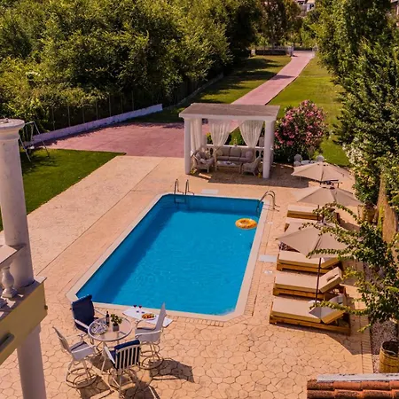 Martini Апартаменты Vatos